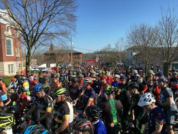 Barry Roubaix Gravel Race 2016 – 360velo Barry Roubaix Gravel Race 2016 Start Line